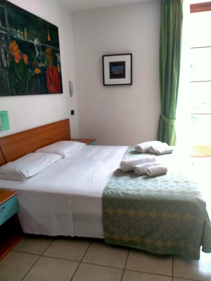 Hotel La Pace Bagno di Romagna Exteriör bild
